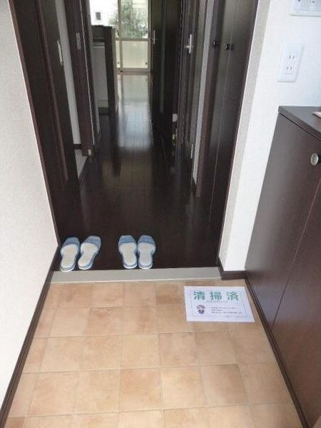 珠輝の玄関|明るい玄関です