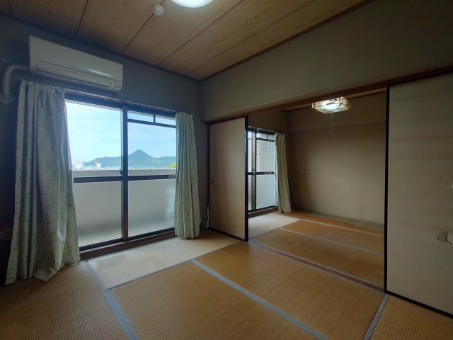 ウイング稲荷町の和室