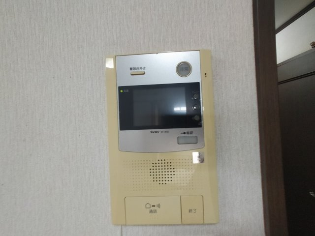 ウイング稲荷町の防犯設備