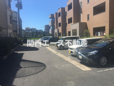【駐車場】 | グランシャリオ（香里園）