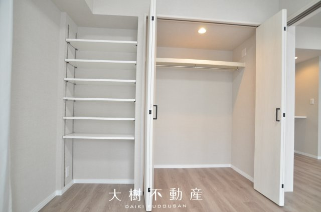 【洋室】 | クリオ海老名伍番館　7階　3LDK　リフォーム済み【仲介手数料無料】 | 洋室3（6.0帖）クローゼット