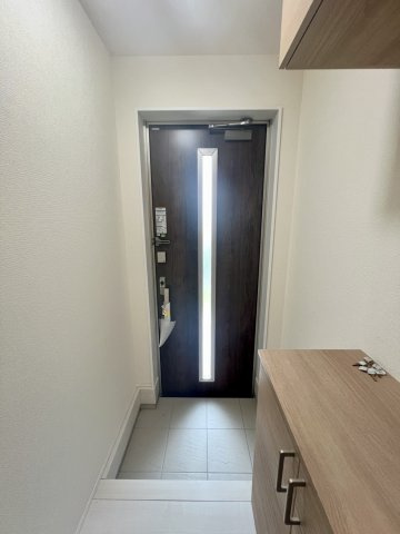 リーブルファイン戸田の玄関