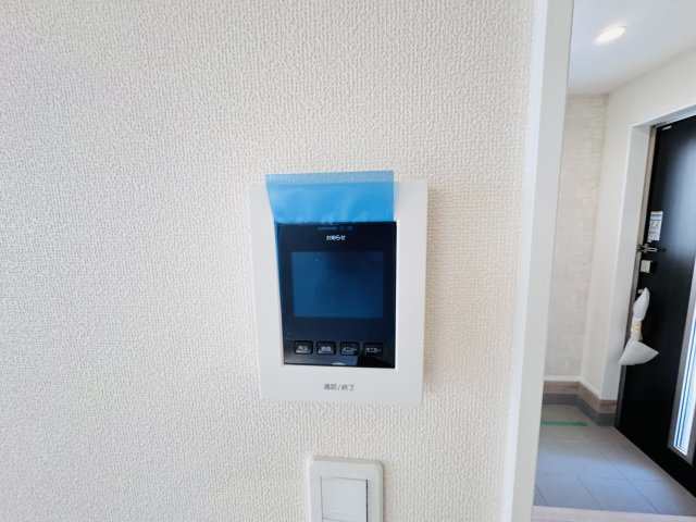 松戸市胡録台新築戸建の防犯設備|来客時も安心のTVモニター付きインターフォン