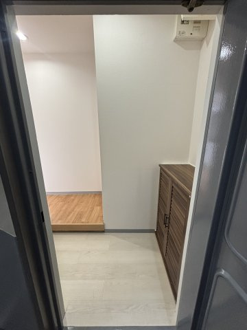 【玄関】
