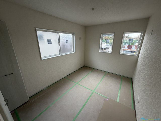 秦野市入船町　新築戸建　全3棟2号棟の子供部屋