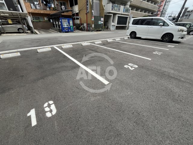 リッツ新大阪プレミアムの駐車場|リッツ新大阪プレミアム　駐車場