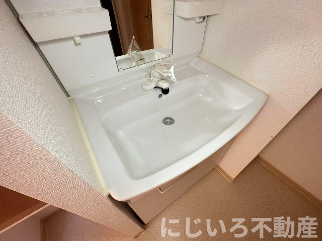 プレアヴェニューDの洗面所