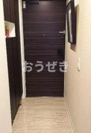 ザ・パークハウス横浜伊勢町の玄関