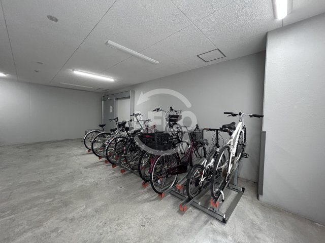 ライブガーデン江坂Ⅷのその他共用部分|駐輪場