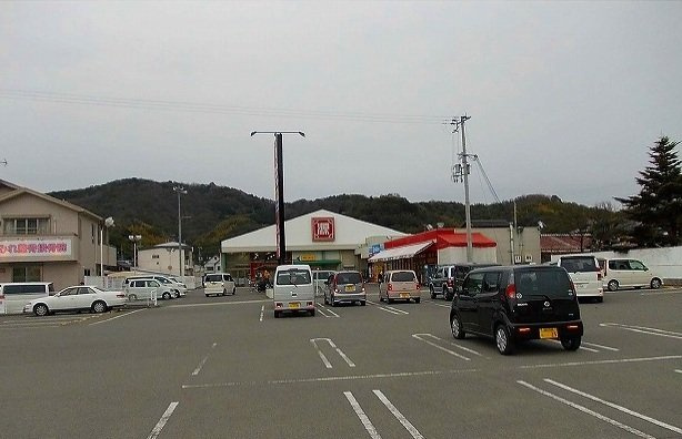【周辺】 | コート　デ　マグノリアⅢ | 松源まで260m