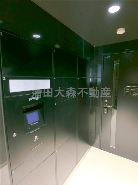 アークマーク蒲田アジールコートのその他共用部分|宅配BOX