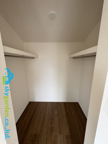 茅ヶ崎市東海岸南6丁目　新築戸建　全３棟３号棟の収納|寝室のウォークインクロゼット