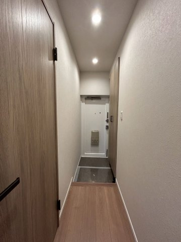 シャトー三愛の玄関