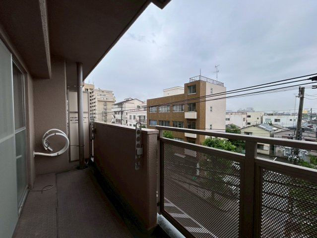 シャトー三愛の展望|南向きバルコニー！陽当り」良好！