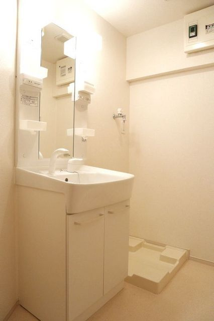 ジュネスメゾン中板橋の洗面所