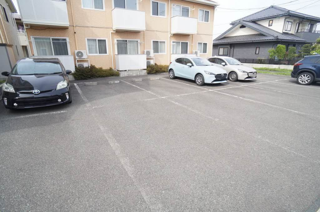 ランド・スケープの駐車場