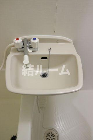 文京区本駒込１丁目の賃貸マンションの洗面所|別号室参考写真