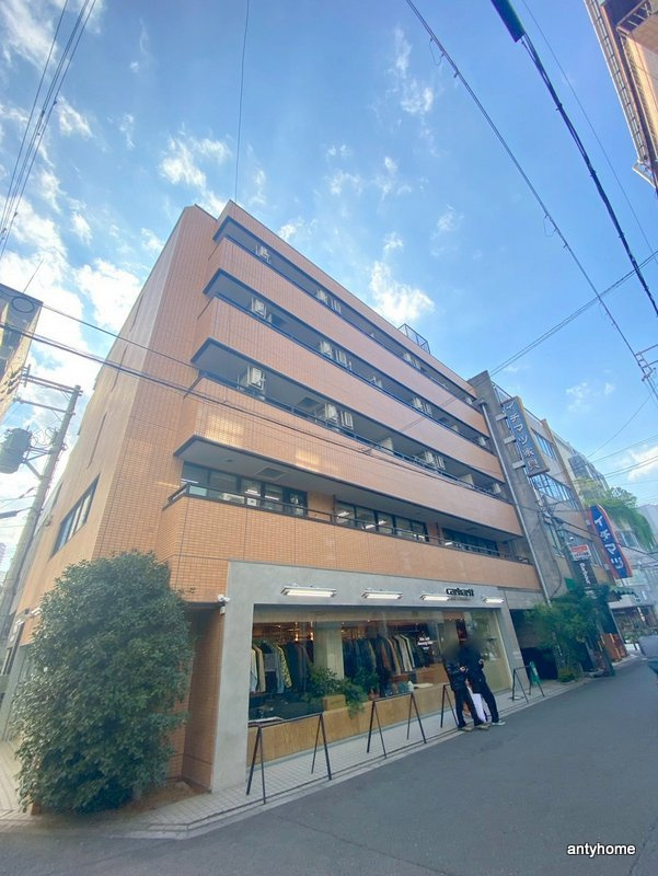 オレンジコート西心斎橋の外観