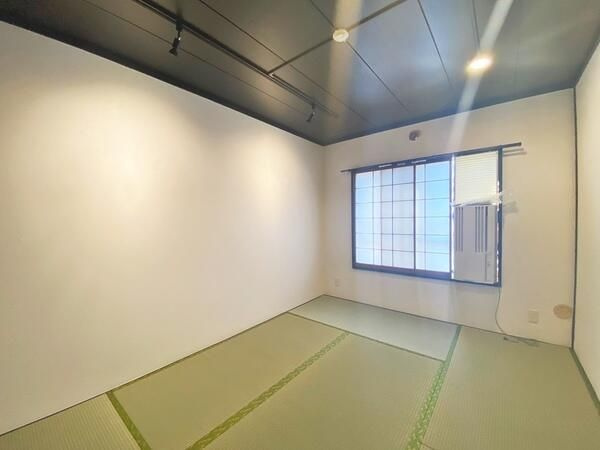 入間市上小谷田１丁目の賃貸マンションの寝室