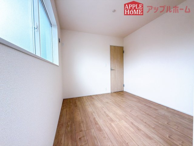 [新築住宅] 行田市谷郷 全1棟の洋室|居室は全室収納あり！たっぷりある収納活用でお部屋もキレイを保てます♪