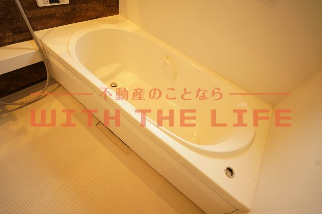 ベレオ合川【キャッシュバック対象物件】の浴室|お風呂で日々の疲れを落としましょう※現状優先