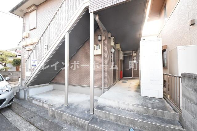 桜ハイツ※初期費用分割後払いサービス利用可能物件のエントランス