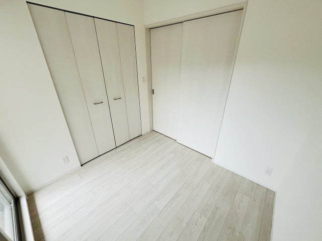 【寝室】ASCLAIRE KOBE HIGASHINADA