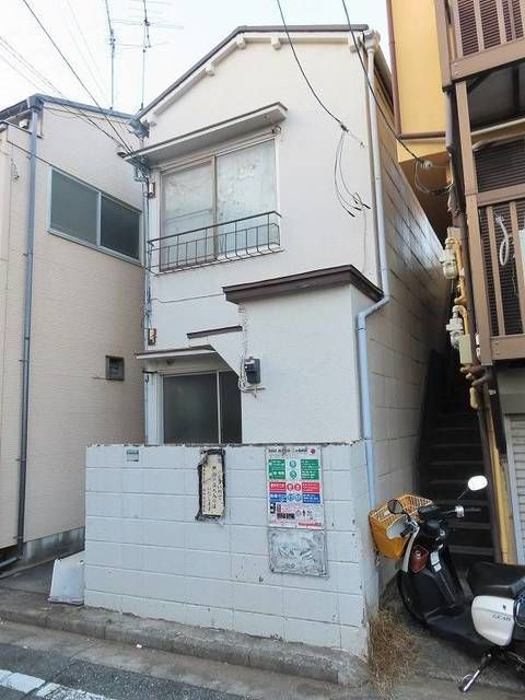 東長崎ハイムのエントランス