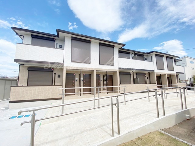 藤沢市本鵠沼２丁目のアパート
