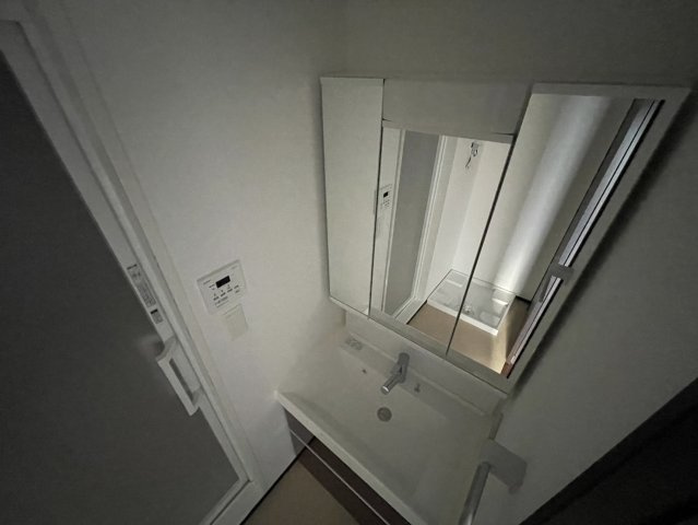 プレジオ日暮通の洗面所