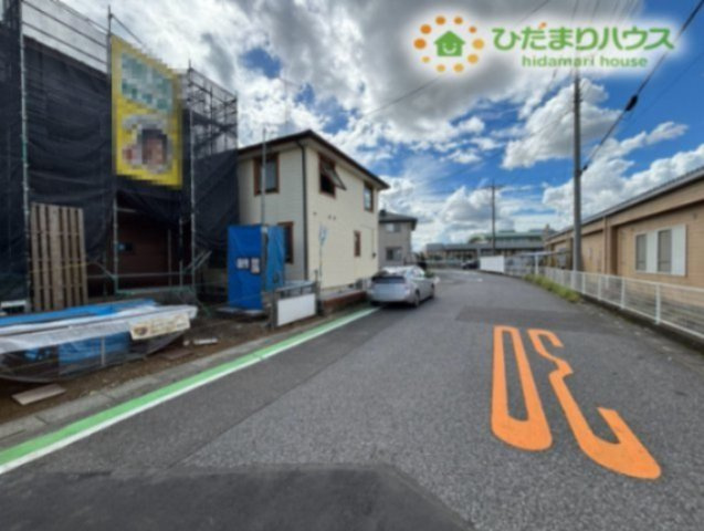 熊谷市妻沼　第5期　新築一戸建て　クライン　01の前面道路含む現地写真