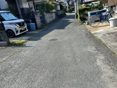 【周辺】 | 手鎌売地 | 見通しが良く、車の出し入れがしやすい前面道路です。