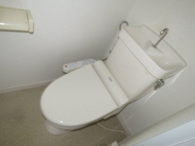 コーポクリエラのトイレ