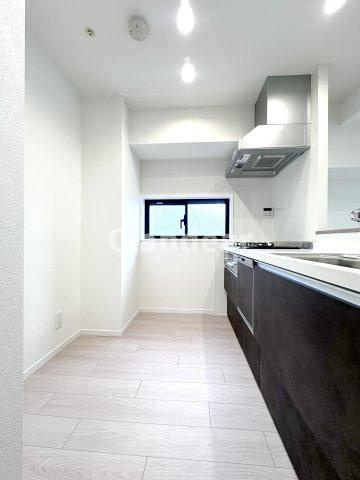 グランベルフォーシーズンズタワーのキッチン|ドキドキの新生活も、安心してスタート。ぴったりの住まいを見つけませんか？クランディアが一緒に住まい選びをサポートします‼　まずは、お気軽にお問合せください　＃クランディア