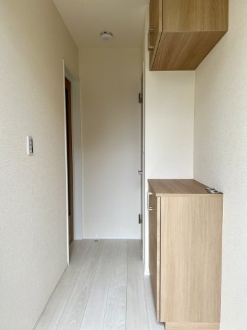 リーブルファイン戸田の玄関