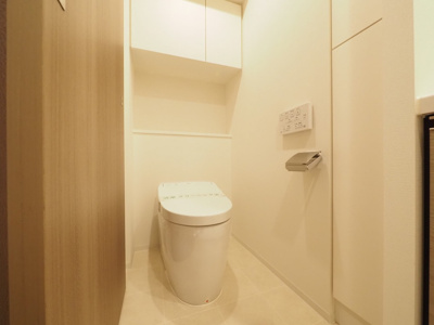 【トイレ】 | ザ・パークハビオ同心 | 落ち着いた色調のトイレです