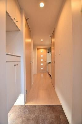 アークフローラ　富久町の玄関