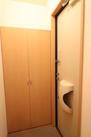 コーポ橘の玄関