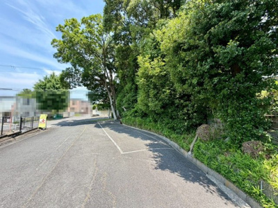 【前面道路含む現地写真】 | 岡山町　売土地 | お好きなプランで夢のマイホームを建てて下さいね♪
