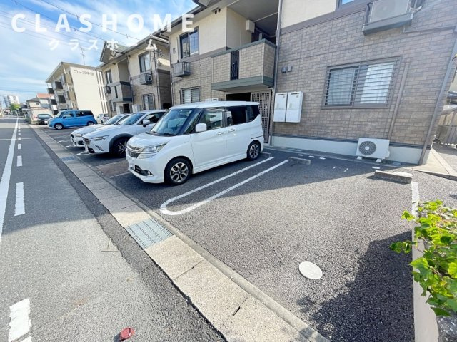 アグア フレスカ　B棟　　　刈谷市近郊の賃貸はクラスホームの駐車場