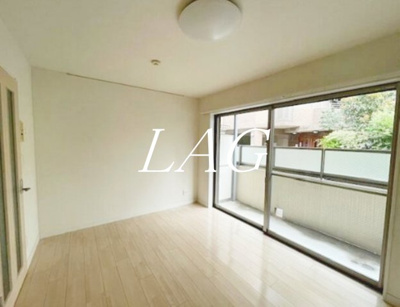 【居間・リビング】 | ＹＵＫＩ　ＨＯＵＳＥ | 洋室のお部屋です。