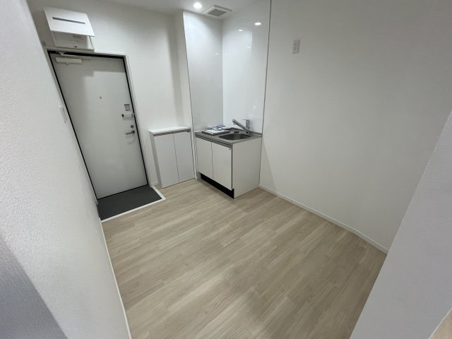 BASE三ツ沢下町の居間・リビング