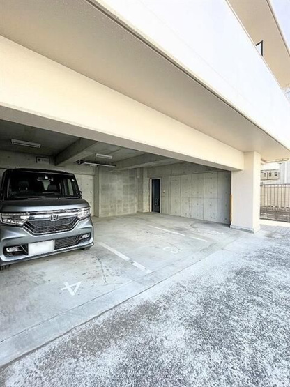 【駐車場】 | 向後マンション大倉山