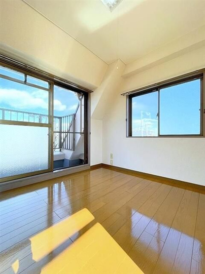 【居間・リビング】 | 向後マンション大倉山