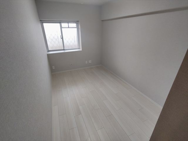 【子供部屋】 | 入間駅前プラザ8号棟 | 北側6.0帖洋室　子供部屋にいかがでしょうか