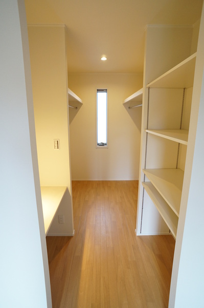 南口1丁目戸建貸家の収納