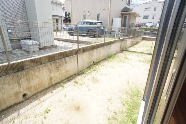 南口1丁目戸建貸家の庭