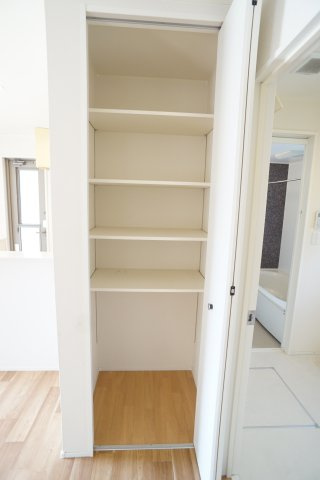 南口1丁目戸建貸家の収納