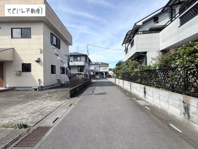 【前面道路含む現地写真】 | 熊谷市原島　中古住宅   | 現地(2026年10月撮影)