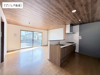 【居間・リビング】 | 熊谷市原島　中古住宅   | 現地(2026年10月撮影)